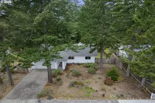 2191 Willow St, Florence, OR 97439 - Photo 43