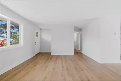 1444 Menlo Loop, Springfield, OR 97477 - Photo 5