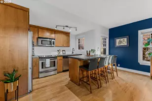 1829 NW Lovejoy St, Portland, OR 97209 - Photo 5