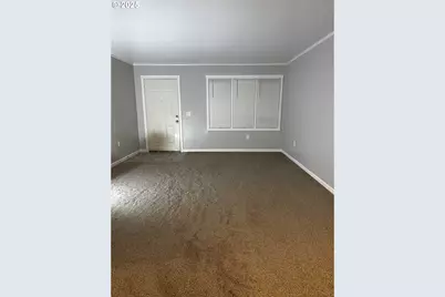 302 S 19th Ave, Cornelius, OR 97113 - Photo 9