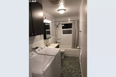 302 S 19th Ave, Cornelius, OR 97113 - Photo 11