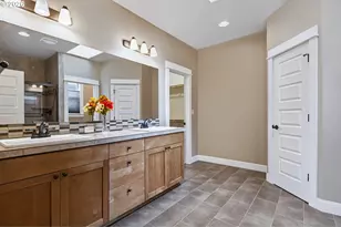 1335 S Larch St, Canby, OR 97013 - Photo 29