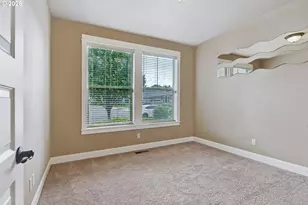 1335 S Larch St, Canby, OR 97013 - Photo 9