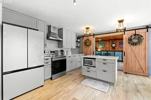 316 Laverne Dr, Kalama, WA 98625 - Photo 17