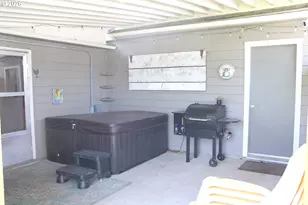 710 Broadway St, Baker City, OR 97814 - Photo 21