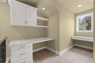 1930 Sterling Park Pl, Eugene, OR 97408 - Photo 27