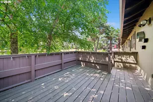 14622 NE Rose Pkwy, Portland, OR 97230 - Photo 35