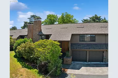 14622 NE Rose Pkwy, Portland, OR 97230 - Photo 1