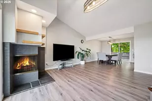 14622 NE Rose Pkwy, Portland, OR 97230 - Photo 3