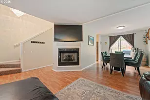 7502 SW Applegate Dr, Beaverton, OR 97007 - Photo 3
