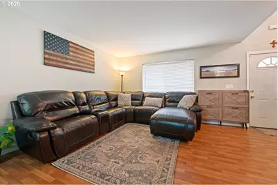 7502 SW Applegate Dr, Beaverton, OR 97007 - Photo 5