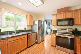 7502 SW Applegate Dr, Beaverton, OR 97007 - Photo 13