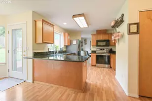7502 SW Applegate Dr, Beaverton, OR 97007 - Photo 9