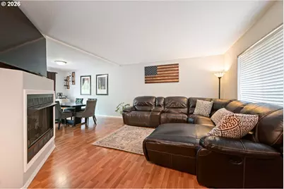 7502 SW Applegate Dr, Beaverton, OR 97007 - Photo 5