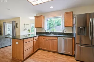 7502 SW Applegate Dr, Beaverton, OR 97007 - Photo 9