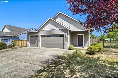730 E Camellia St, Yamhill, OR 97148 - Photo 3