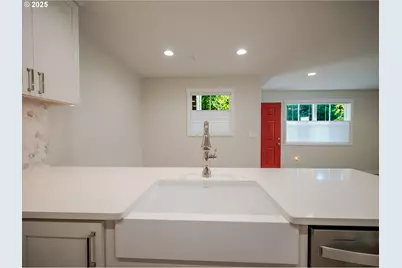 420 Elk Creek Rd #401, Cannon Beach, OR 97110 - Photo 17