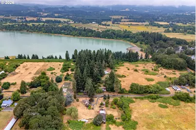 54330 Freeman Rd, Scappoose, OR 97056 - Photo 17