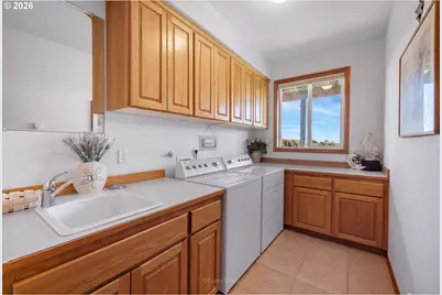 388 Ridge Ct, Manzanita, OR 97130 - Photo 31