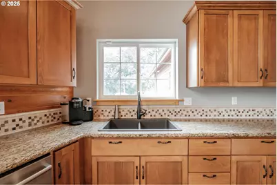 29109 Brownsville Rd, Brownsville, OR 97327 - Photo 7