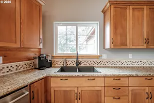 29109 Brownsville Rd, Brownsville, OR 97327 - Photo 7