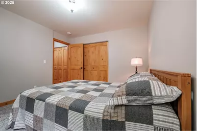 29109 Brownsville Rd, Brownsville, OR 97327 - Photo 21