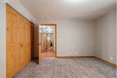 29109 Brownsville Rd, Brownsville, OR 97327 - Photo 23