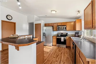 100 Grace Way, Goldendale, WA 98620 - Photo 9