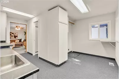 19500 SW Alderwood Ct, Beaverton, OR 97003 - Photo 25