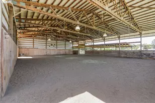 28015 Crossley Ln, Eugene, OR 97402 - Photo 13