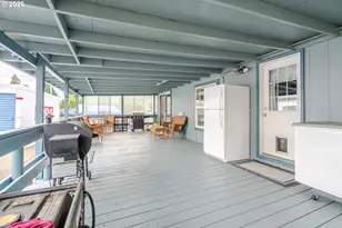511 Washburn St, Brownsville, OR 97327 - Photo 37