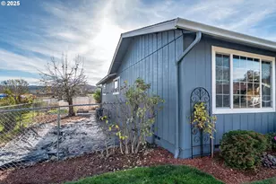 132 Aspen Ct, Roseburg, OR 97471 - Photo 47