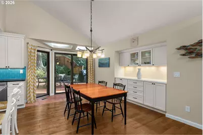 9 Bernini Ct, Lake Oswego, OR 97035 - Photo 17