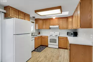 7515 SE 87th Ave, Portland, OR 97266 - Photo 11