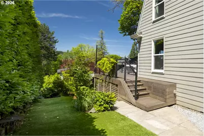 2315 SW 16th Ave, Portland, OR 97201 - Photo 45