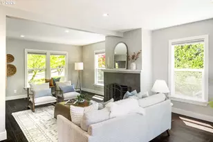 2315 SW 16th Ave, Portland, OR 97201 - Photo 9
