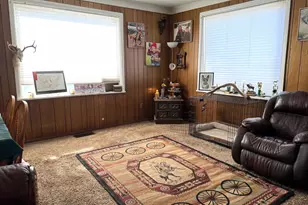 209 N River St, Enterprise, OR 97828 - Photo 5