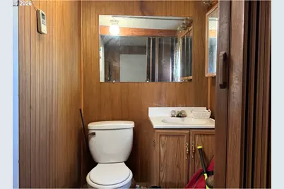 209 N River St, Enterprise, OR 97828 - Photo 9