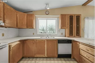 5300 NE 75th Ave, Vancouver, WA 98662 - Photo 11