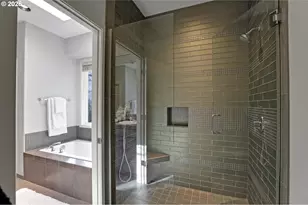 700 SW 67th Pl, Portland, OR 97225 - Photo 29