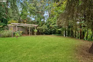 2850 Garfield St, Eugene, OR 97405 - Photo 39