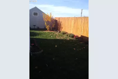 515 SE 4th St, Pendleton, OR 97801 - Photo 15