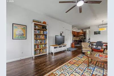 5734 N Montana Ave #5, Portland, OR 97217 - Photo 9