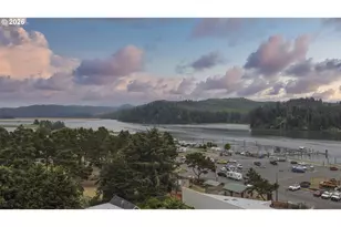 289 Harbor St, Florence, OR 97439 - Photo 33