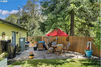 1306 E 18th St, The Dalles, OR 97058 - Photo 37