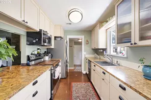 1306 E 18th St, The Dalles, OR 97058 - Photo 13