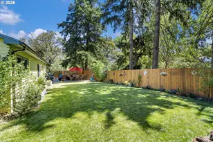 1306 E 18th St, The Dalles, OR 97058 - Photo 39