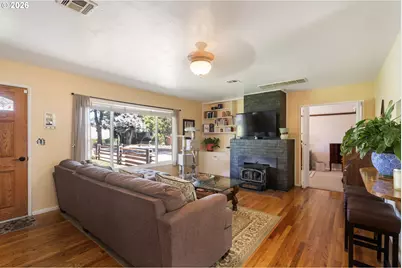 1306 E 18th St, The Dalles, OR 97058 - Photo 7