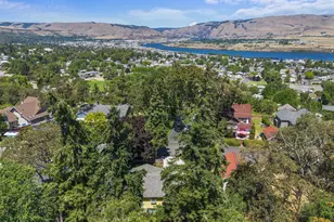 1306 E 18th St, The Dalles, OR 97058 - Photo 45