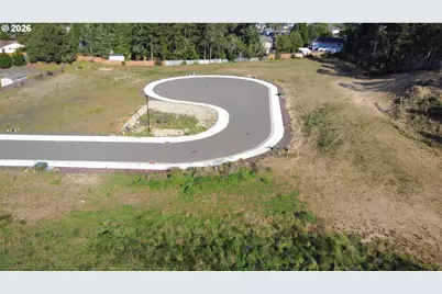 1045 Park Pl, Coos Bay, OR 97420 - Photo 9